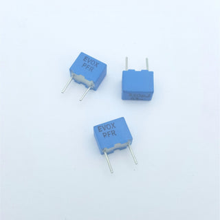 film capacitor 220 pF 5% 63 volts Polypropylene