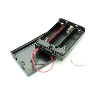 3 AA Enclosed Battery Holder W/Switch