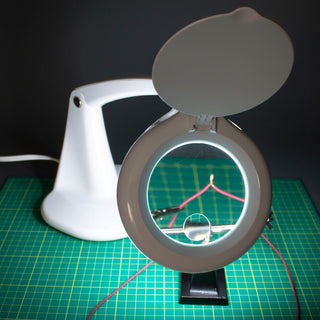 40 LED 1.75X(3D) Desk Magnifier Lamp