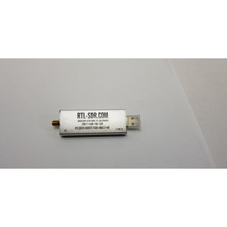 RTL-SDR Blog R820T2 RTL2832U 1PPM TCXO SMA Software Defined Radio with 2x Telescopic Antennas