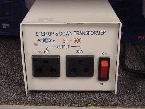 New Philmore Japanese Use 500 watt 100/117 volt Step Up or Step Down Transformer 