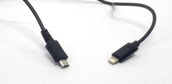 Micro USB - Apple Lightning Cable (Micro-B - Lightning Male) - 3.3' (1m)