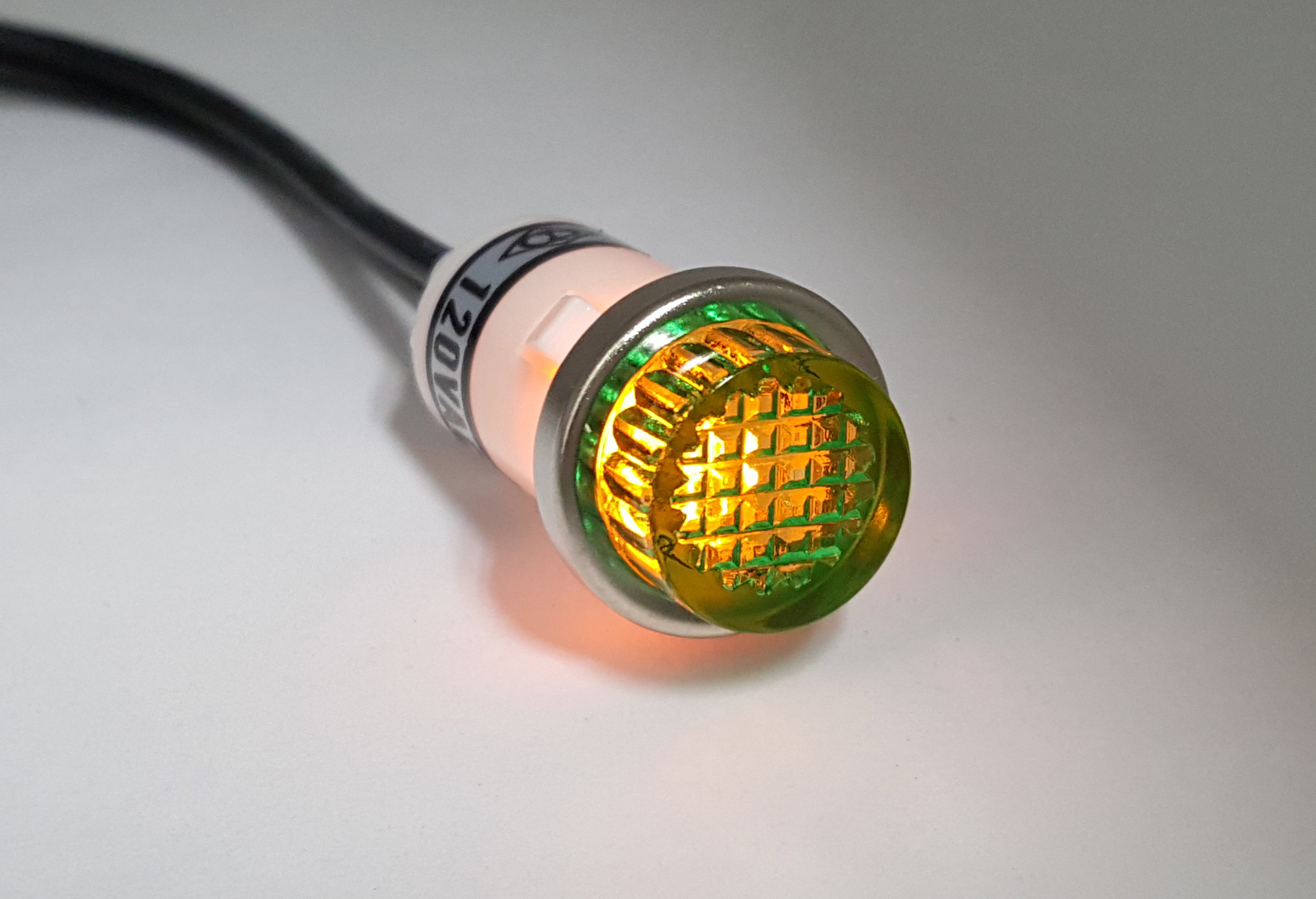 120VAC Snap-In Neon Indicator Lamp - Philmore